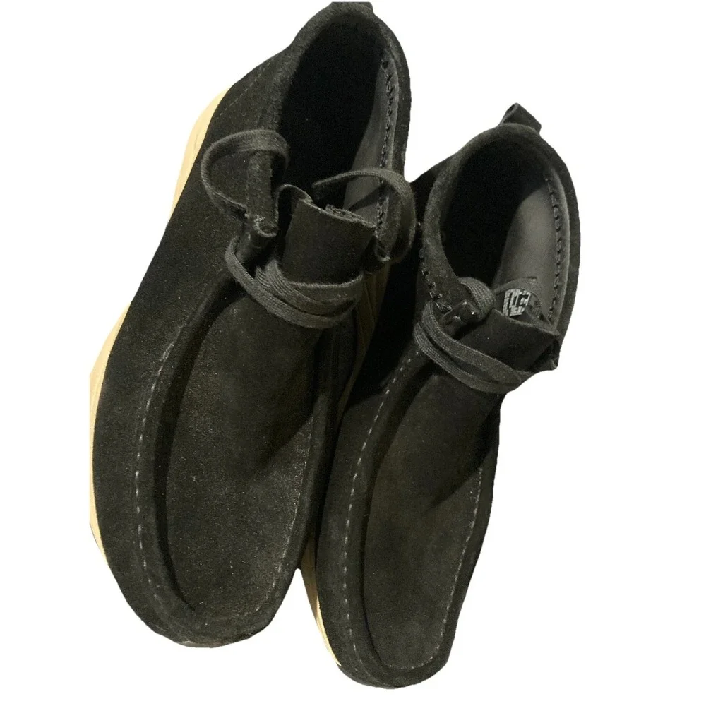 Clarks Originals‎ Wallabee Boot Black Leather Vibram Sole Men's 9.5